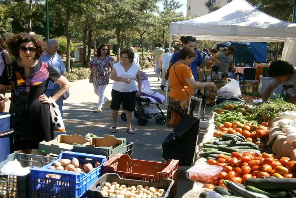 Huelín Eco Street Market