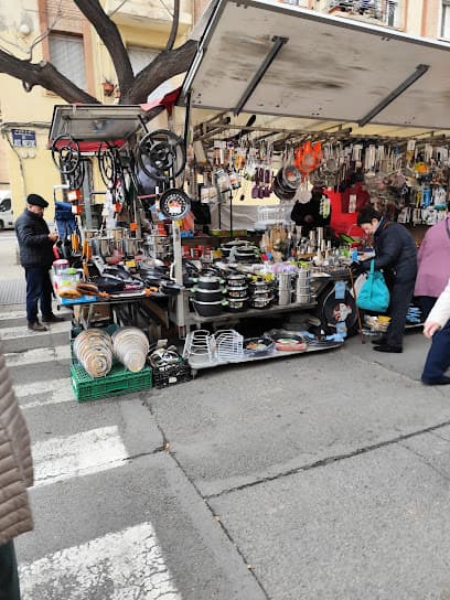 Avenida del Cid Street Market