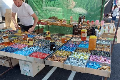 Castilleja de la Cuesta Street Market