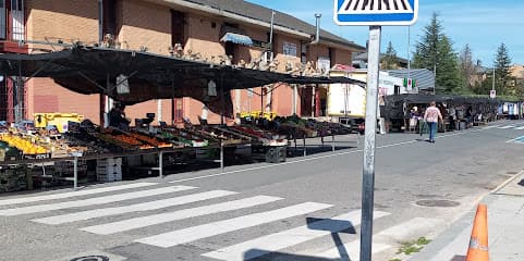 Los Arroyos Street Market