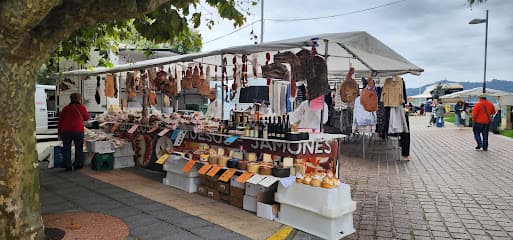 Ortigueira Street Market