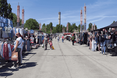 Tres Cantos Street Market