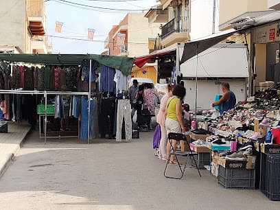 Montroy Monday Street Market