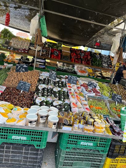 Vecinalcerca de Jhons Street Market