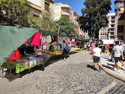 Sueca Friday Street Market