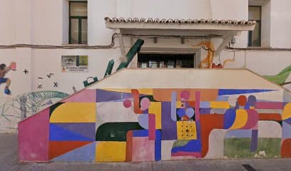 Patio Municipal Market