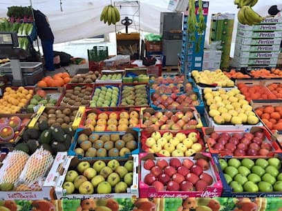 Colonia Marconi Street Market