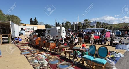 Sabinillas Street Market
