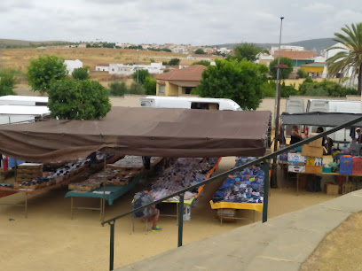 El Jueves Thursday Market